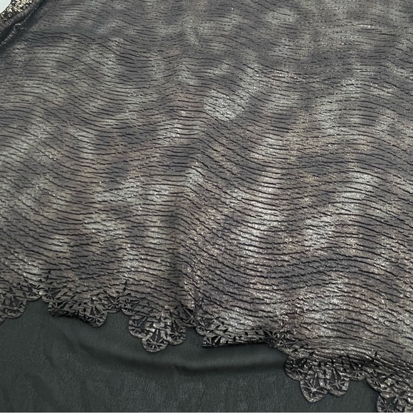 Miss Me Metallic Sequin Top Size L never worn - Picture 6 of 8